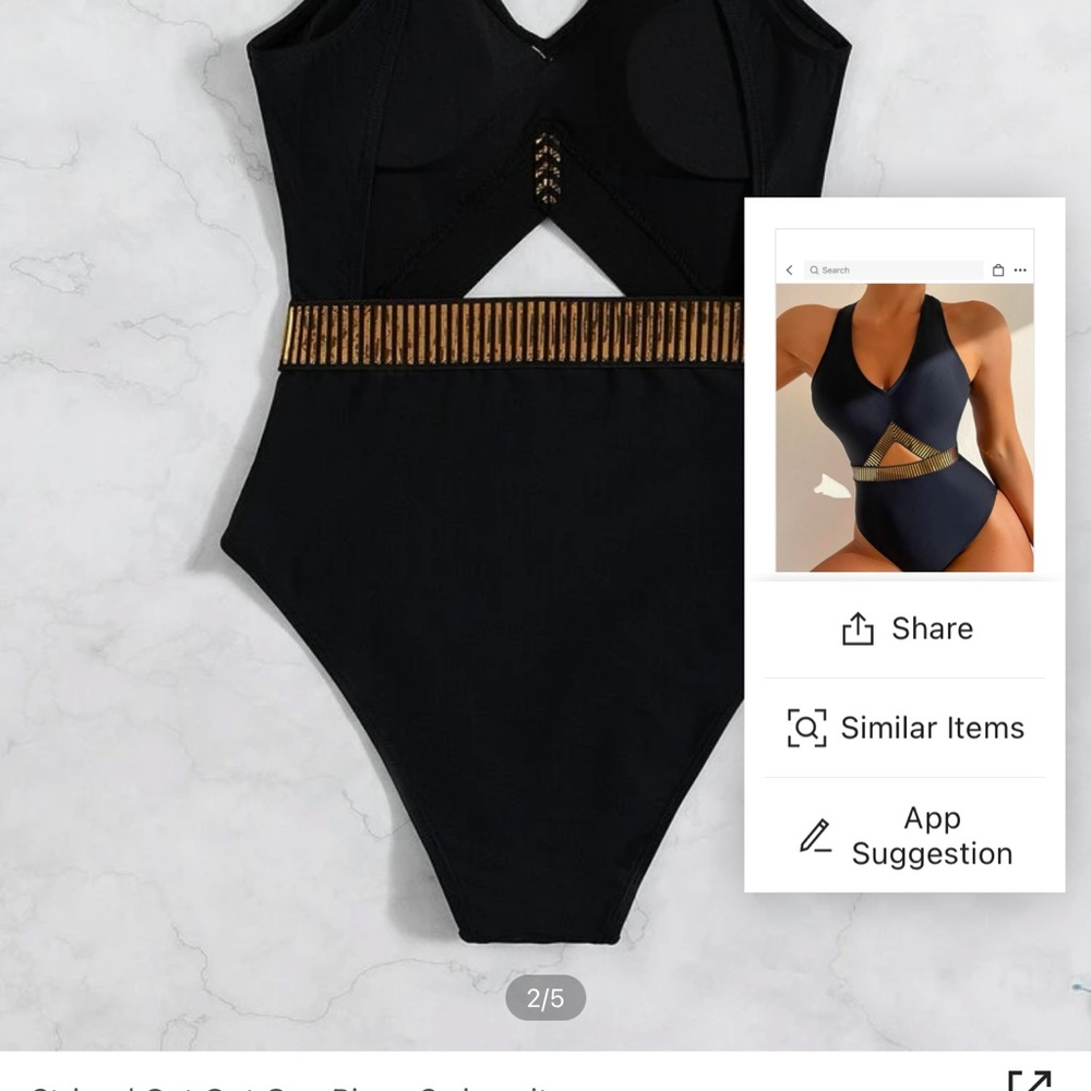 Beautiful bathing suit! - Picture 2 of 6